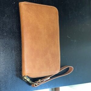 Thirty-One Caramel All About the Benjamins Wallet with Wrist Strap. NEW